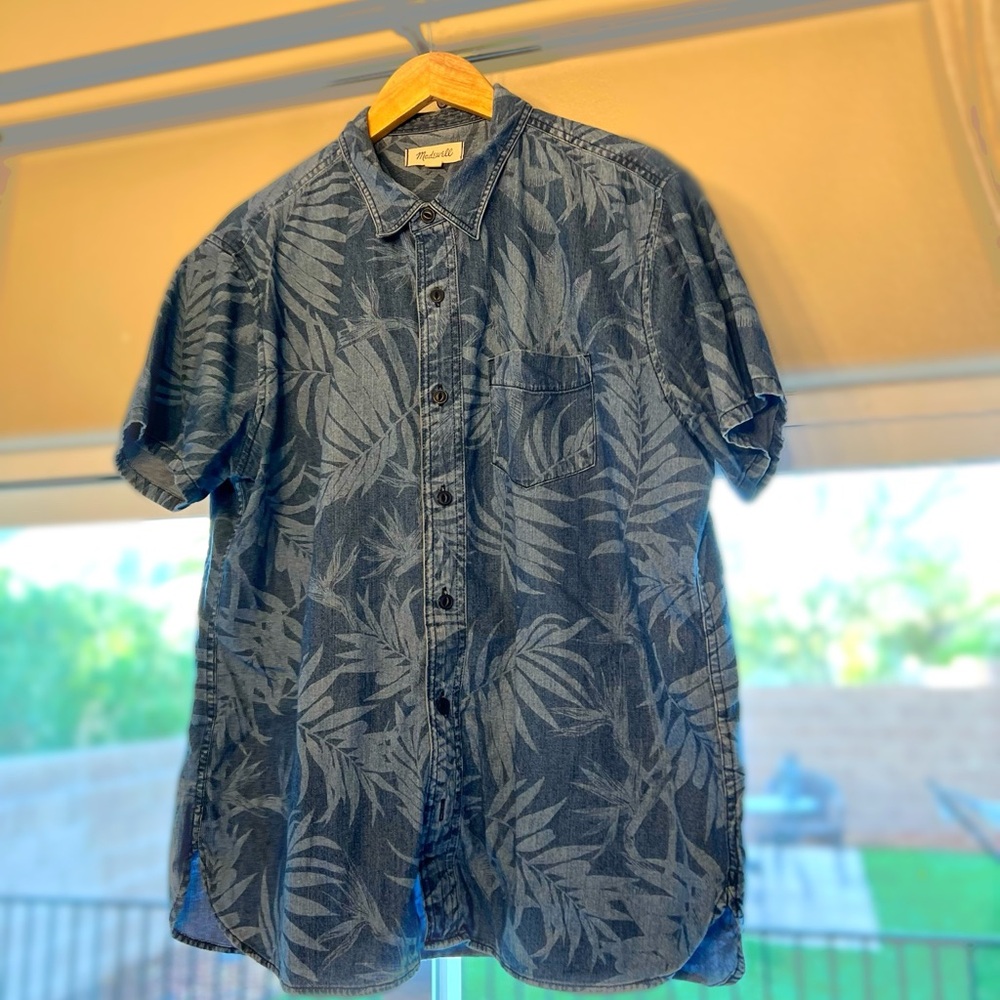 Madewell XL Washed Blue Floral Printed Button Down 👕